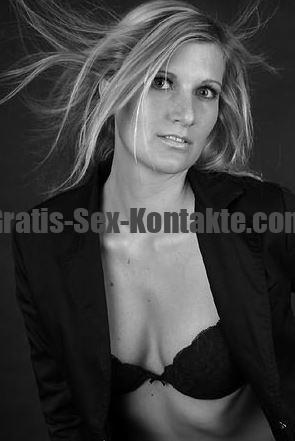 laurasuchtdich sucht geilen Analsex - Gratis Sex Kontakte in Paderborn
